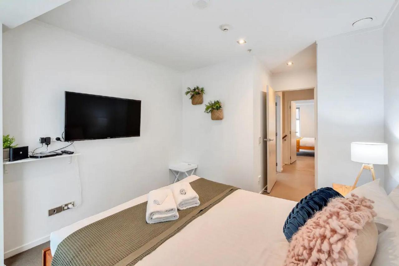 Metro Living Apt Near Skytower And Parking Auckland Buitenkant foto