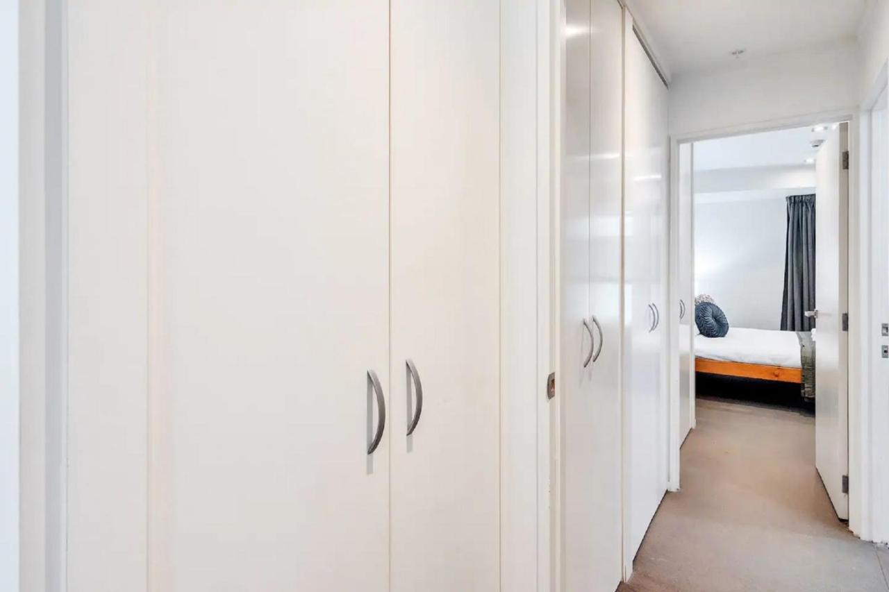 Metro Living Apt Near Skytower And Parking Auckland Buitenkant foto